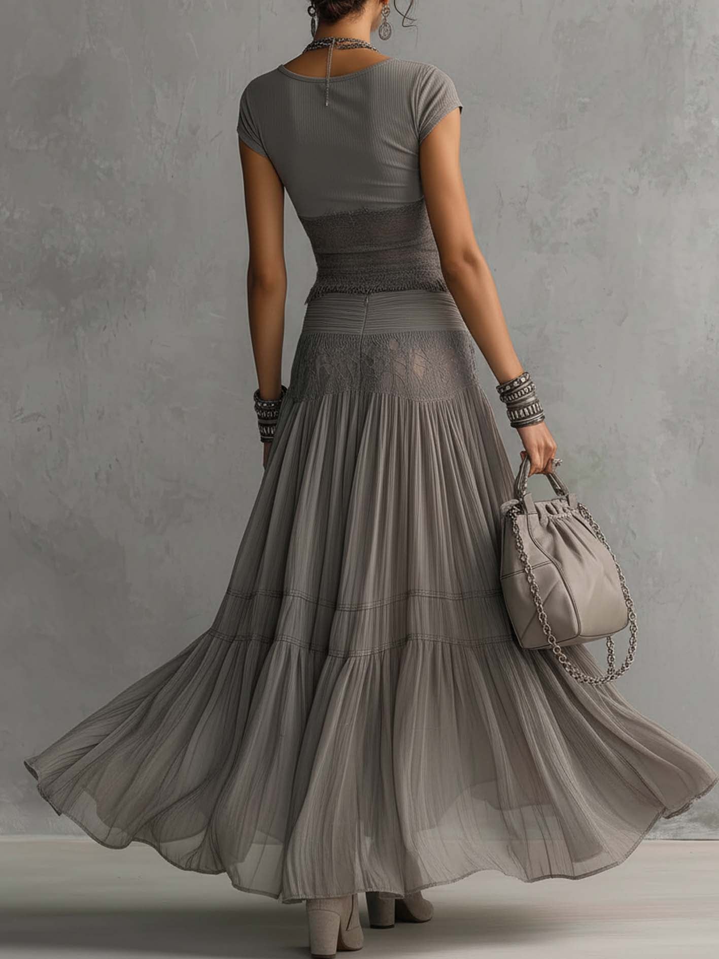 Luisa - Conjunto de Top de Encaje y Falda Maxi Plisada