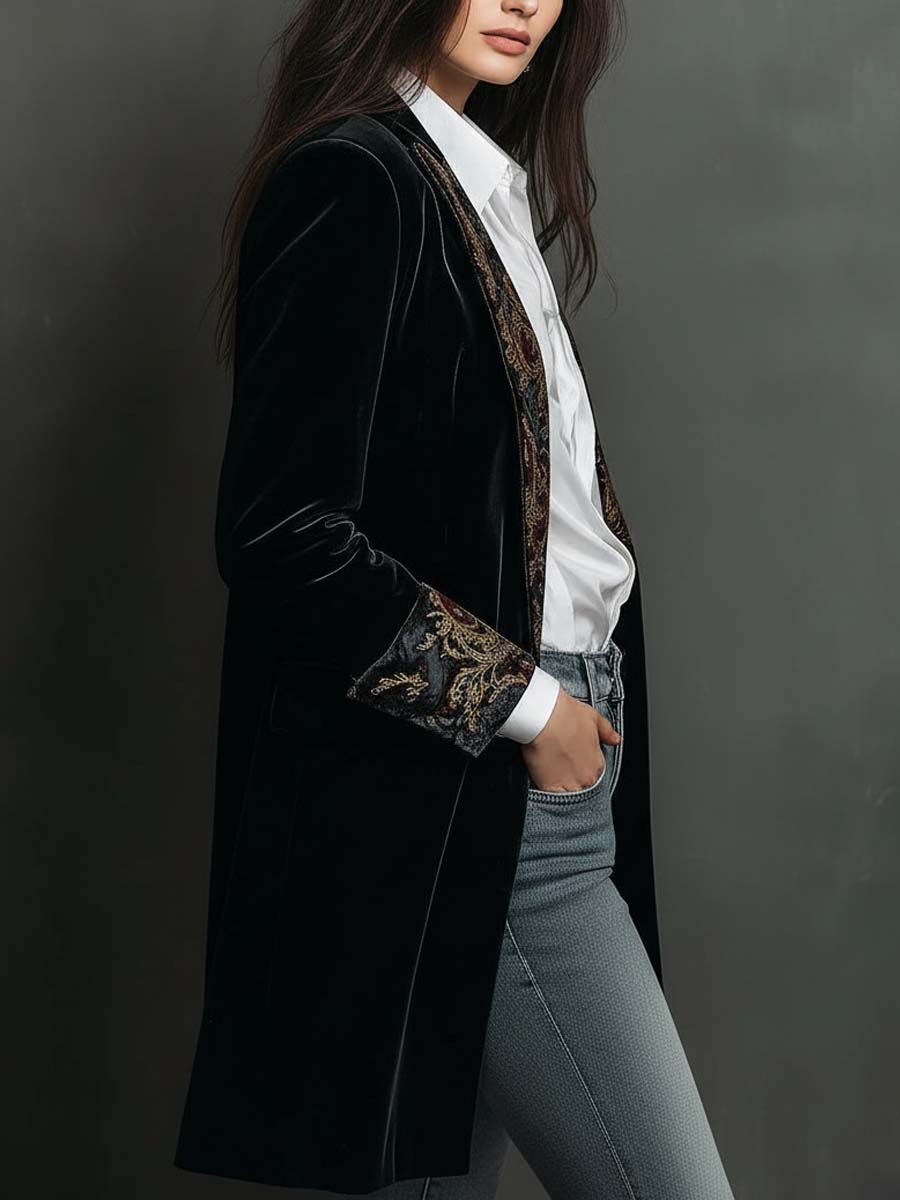 Carol - Blazer Slim Fit Negro Estampado Barroco para Mujer
