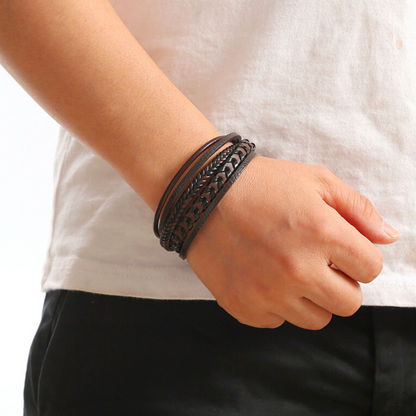 Cruz - Pulsera de cuero para hombres – robusta, elegante y atemporal