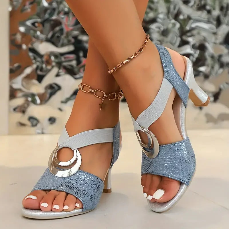Jasmina – zapatos de tacón con tiras y hebilla decorativa