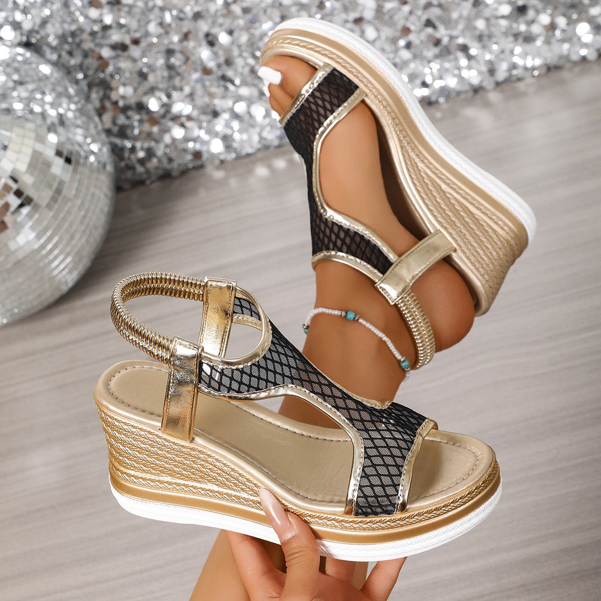 Elegantes sandalias sin cordones para mujer con tacón de cuña