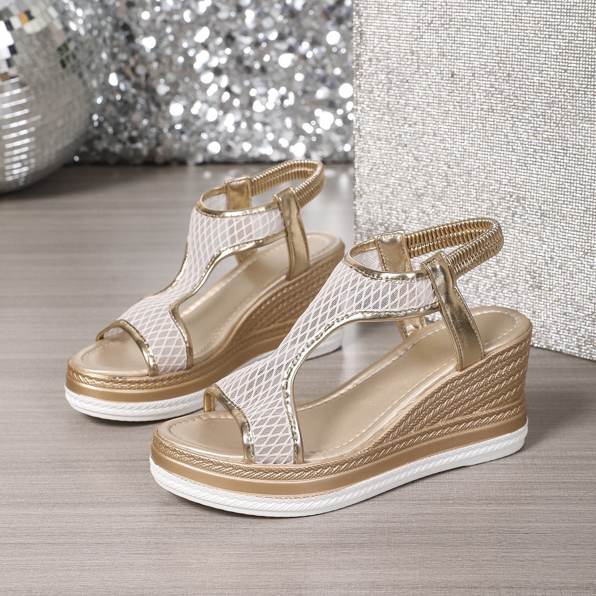 Elegantes sandalias sin cordones para mujer con tacón de cuña