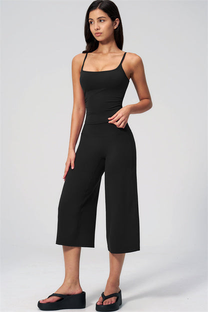 Nexus - El Conjunto de Top de Tirantes y Pantalones Cortos de Pierna Ancha para Mujer