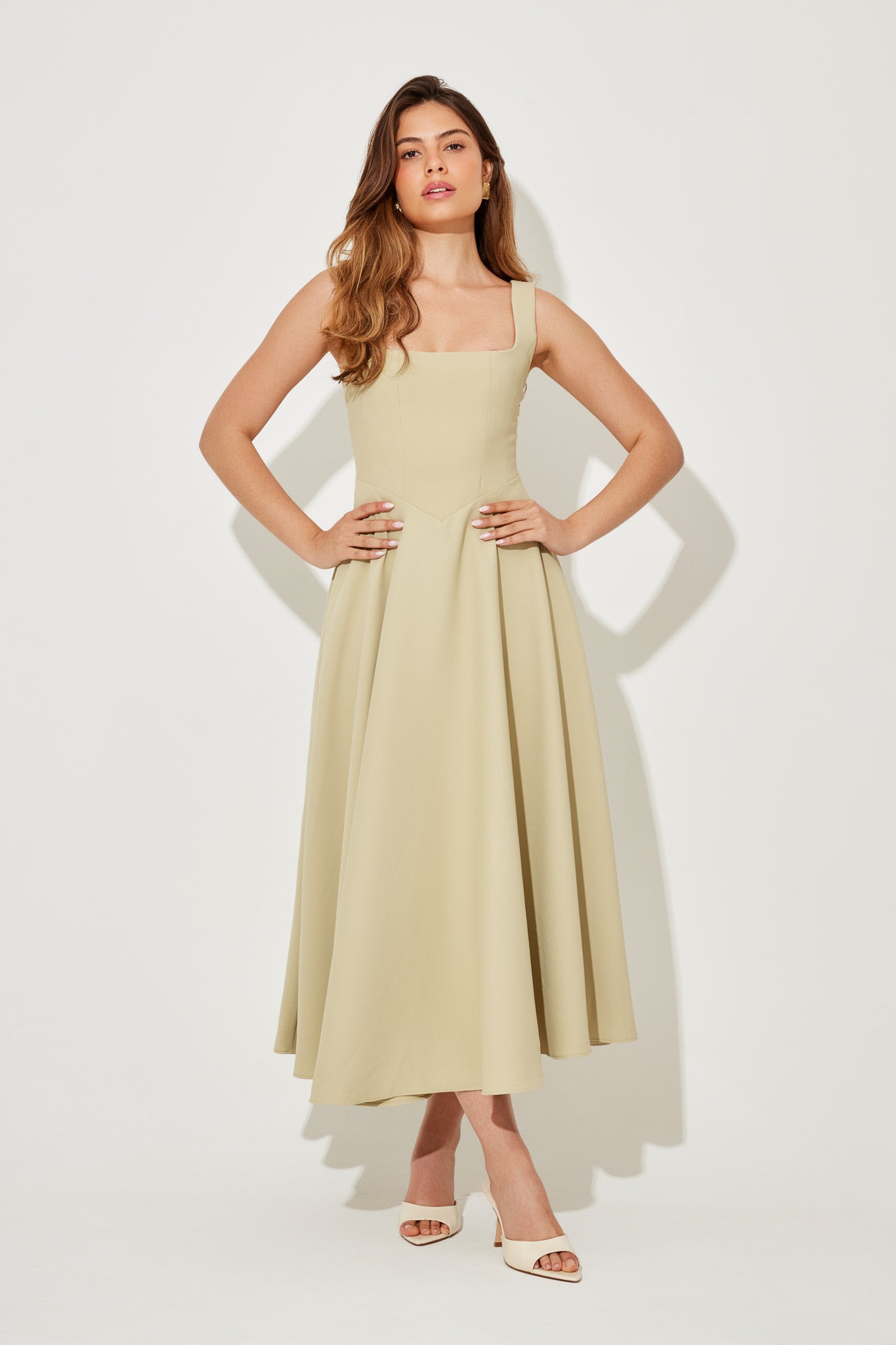 Amelia™ | Vestido midi fluido y atemporal