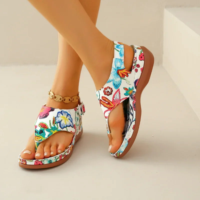 OrthoStep™ - Luce y siéntete bien este verano con esta sandalia con soporte