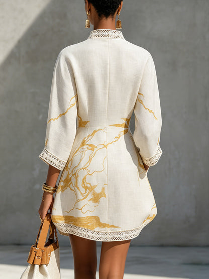 Aliénor | Vestido Mini de Encaje de Croché Marfil con Motivos Dorados y Escote en V para Mujer