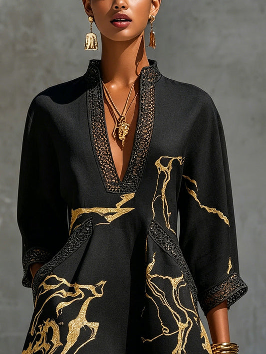 Diana | Vestido corto estampado en negro y dorado con escote en V y encaje de crochet para Mujer