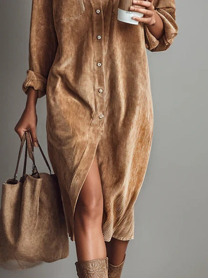Margriet | Vestido Midi de Terciopelo Acanalado con Bolsillos y Botonadura Simple para Mujer