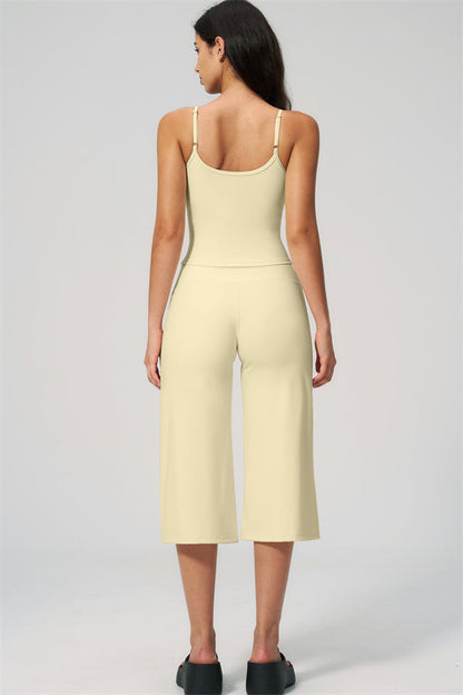 Nexus - El Conjunto de Top de Tirantes y Pantalones Cortos de Pierna Ancha para Mujer