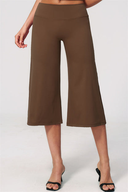 Nexus - El Conjunto de Top de Tirantes y Pantalones Cortos de Pierna Ancha para Mujer