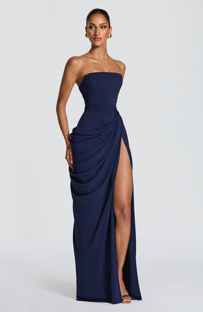 SKY - Elegancia escultural que define tu figura para Mujer