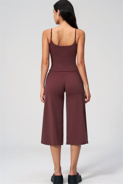Nexus - El Conjunto de Top de Tirantes y Pantalones Cortos de Pierna Ancha para Mujer