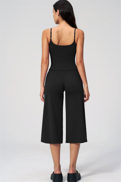 Nexus - El Conjunto de Top de Tirantes y Pantalones Cortos de Pierna Ancha para Mujer