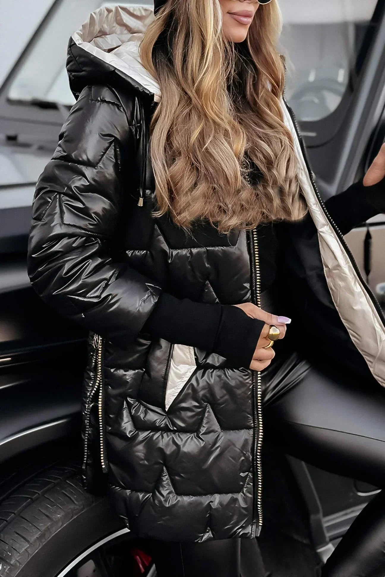 Nolwen - Elegante abrigo de invierno con capucha y acolchado