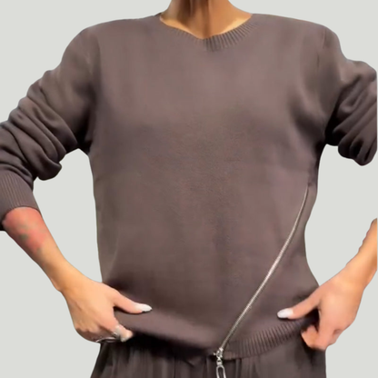 Ullé | Vestido elegante de punto y tul para mujer