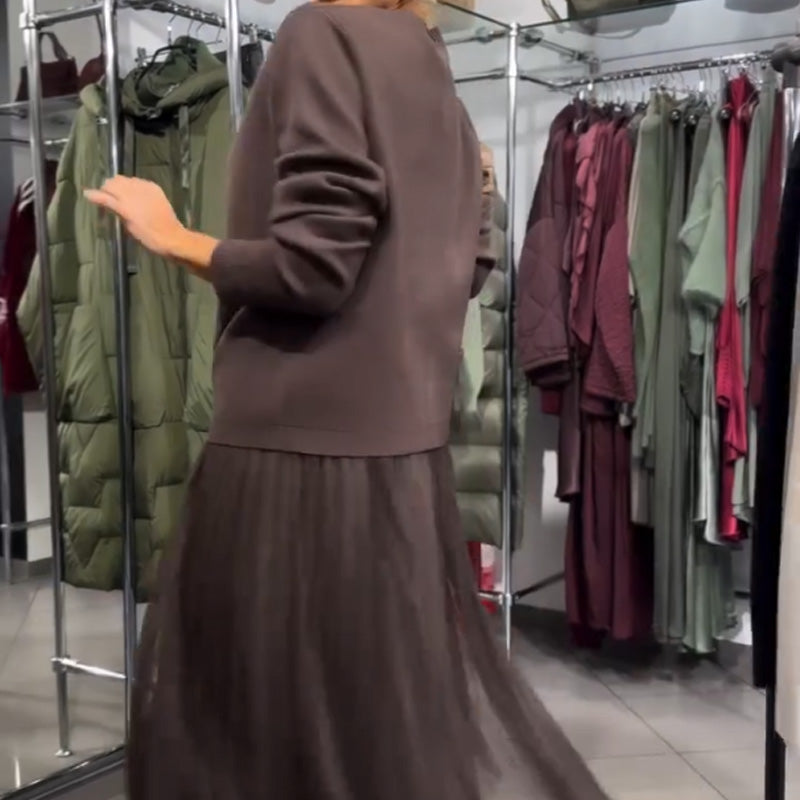 Ullé | Vestido elegante de punto y tul para mujer